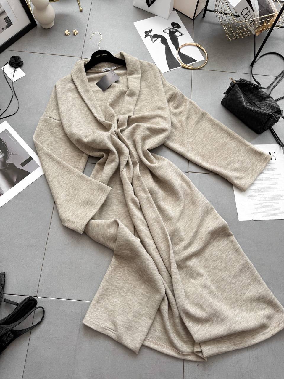 1203-bezh.jpg Жіночий довгий кардиган Oversize