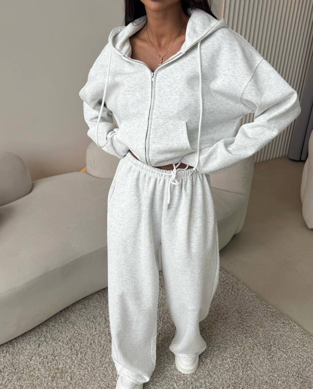 2015-melanzh1.jpg Жіночий базовий спортивний костюм Oversize